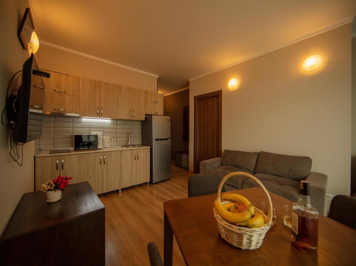Tower Apartments Батуми Экстерьер фото