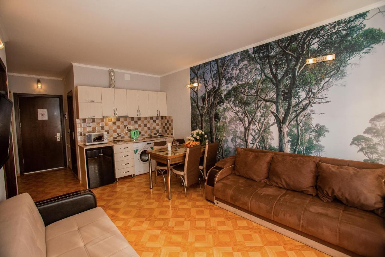 Tower Apartments Батуми Экстерьер фото