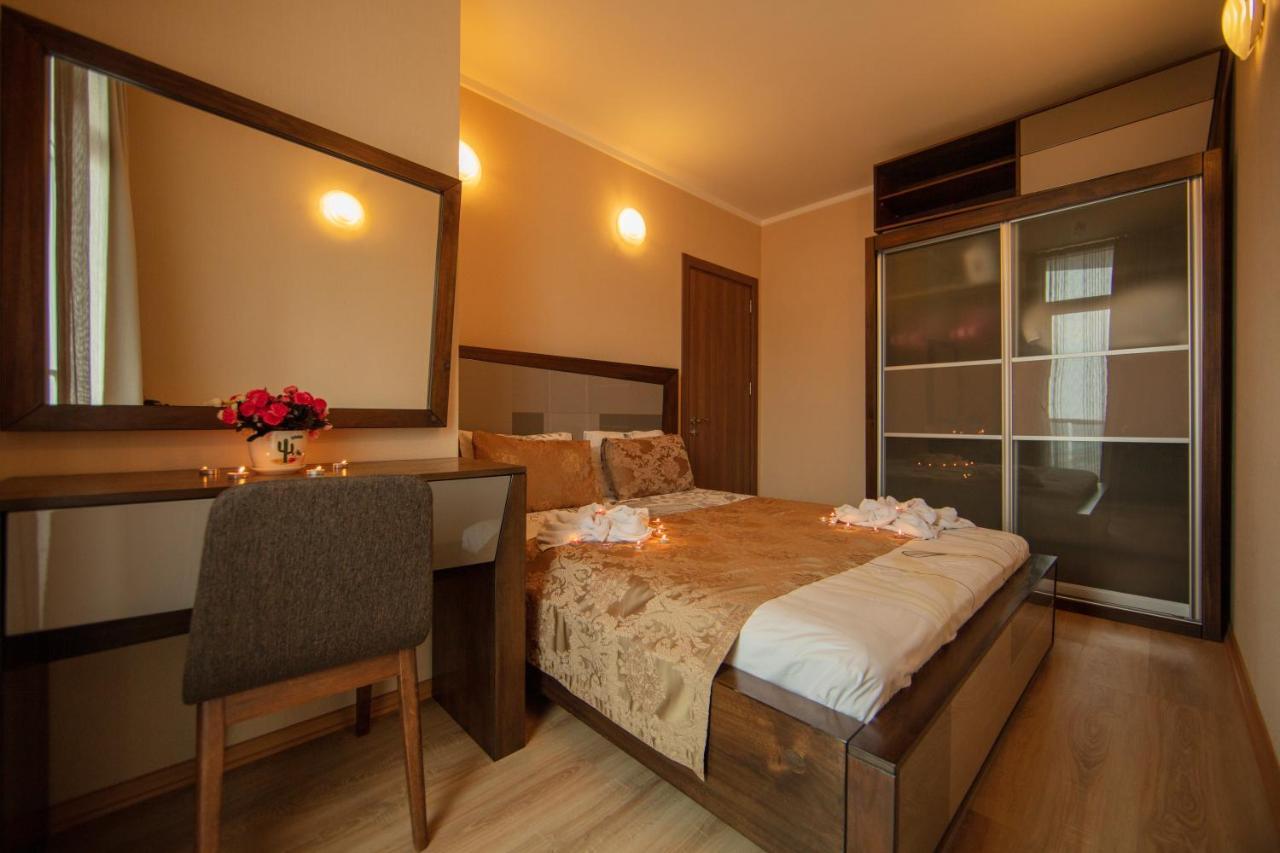 Tower Apartments Батуми Экстерьер фото